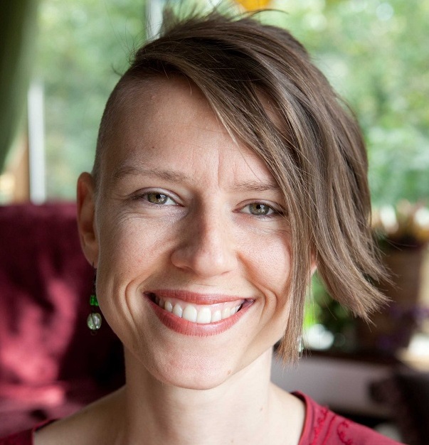Briana Jacoba supports men of science who want better chemistry with girlfriends, family, and colleagues